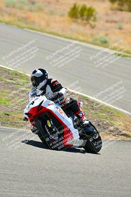 media/Apr-13-2025-TrackXperience (Sun) [[fb1ef998a6]]/Level 2 (Intermediate)/Turns 4 and 6 (Session 4)/